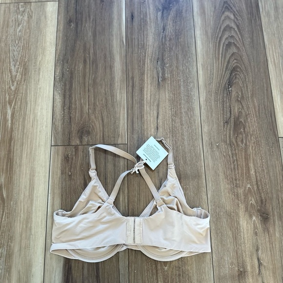 Harper Wilde womens base unlined bra size 38B NWT - Picture 4 of 5